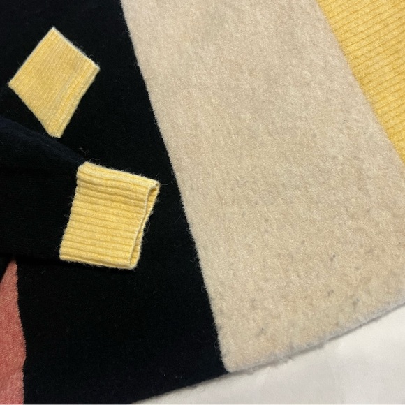 Aritzia Pink and Black Mini Dress for Chic Occasions - Picture 4 of 6